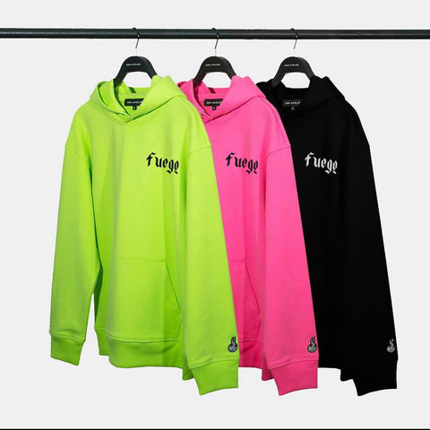 HOODIES & CREWNECKS